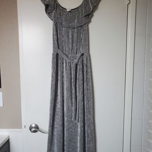 Maxi black and white strip dress